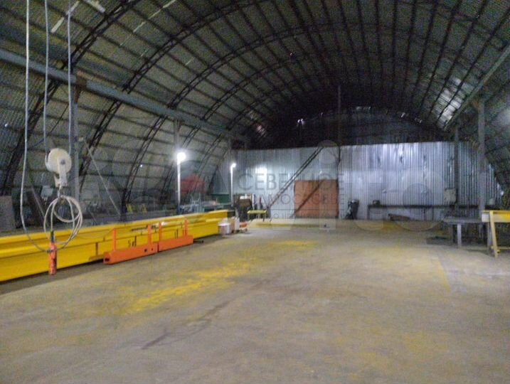 Помещение с кран-балкой, 500 м²