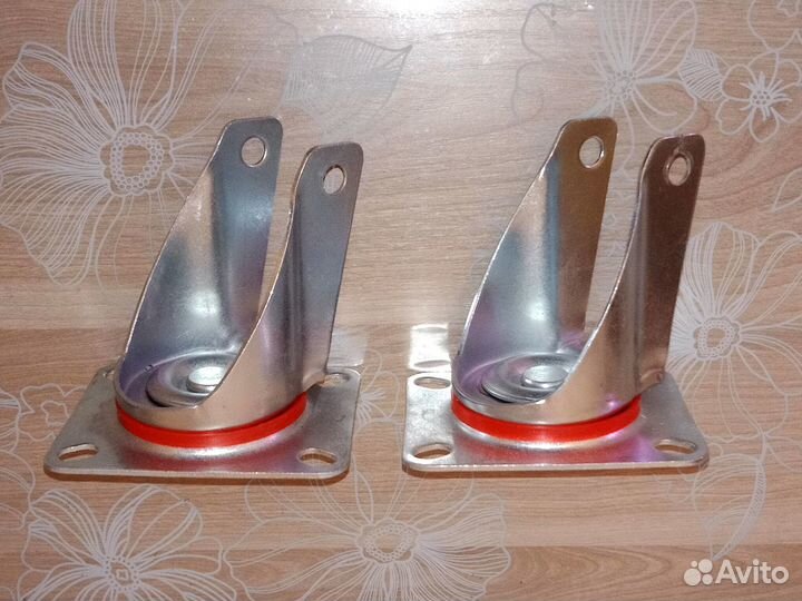 Вилка для колеса