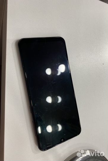 Samsung Galaxy A50, 4/64 ГБ