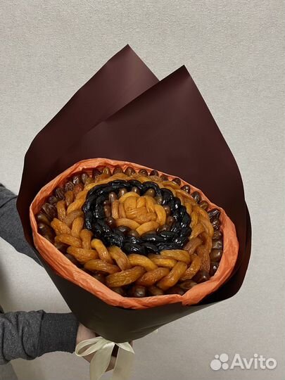 Букет из сухофруктов