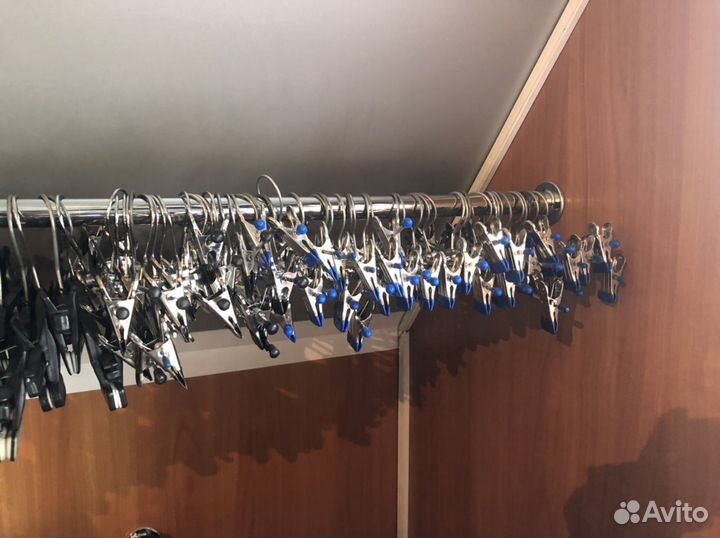 Вешалки для одежды