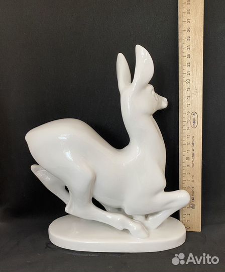 Статуэтка Лань Лфз