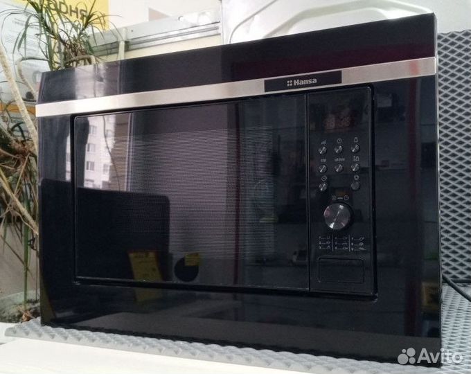 Встраиваемая микроволновая печь Hansa AMG20BFH(14)