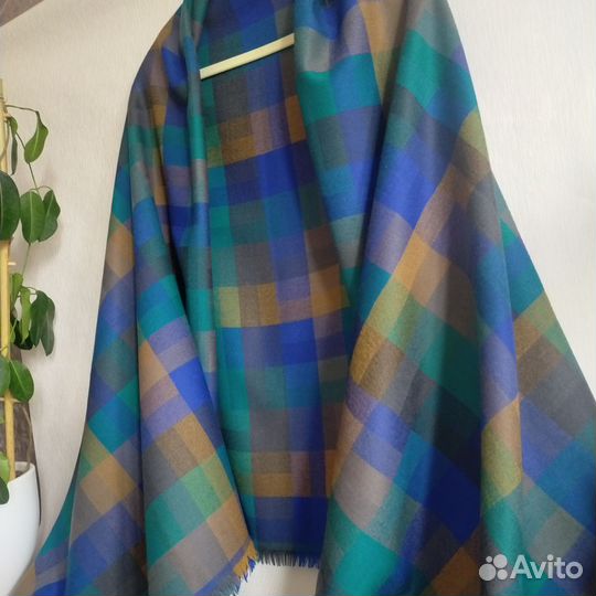 Платок, палантин шерстяной 150 х 150 см