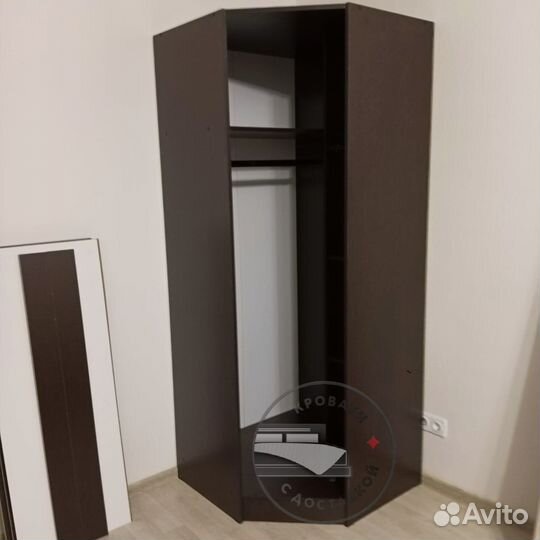 Шкаф распашной