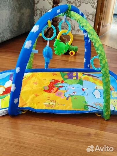 Развивающий детский коврик