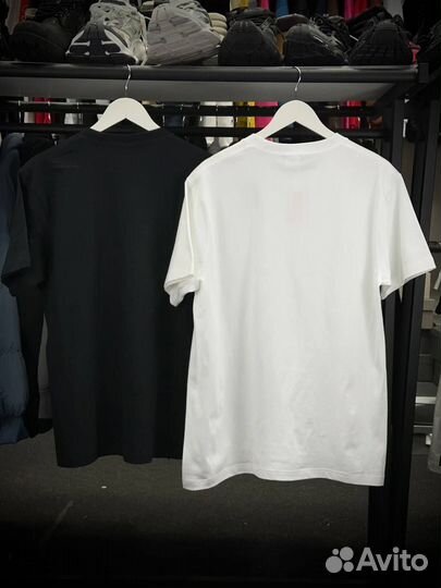 Футболка Supreme