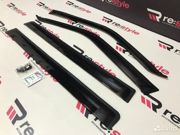 Ветровики Toyota Succeed 55