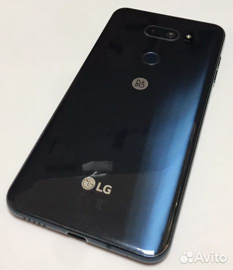 Телефон LG V30+ 4/128