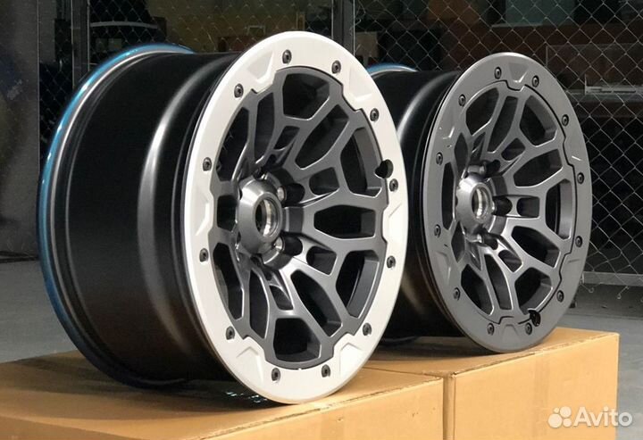 Кованые диски на Dodge R18 с бедлоком