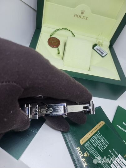 Наручные часы