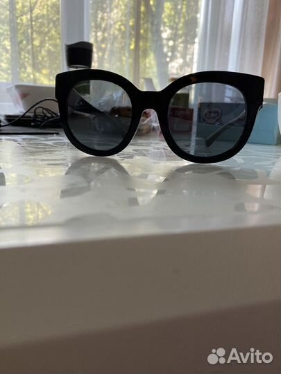 Солнцезащитные очки женские chanel