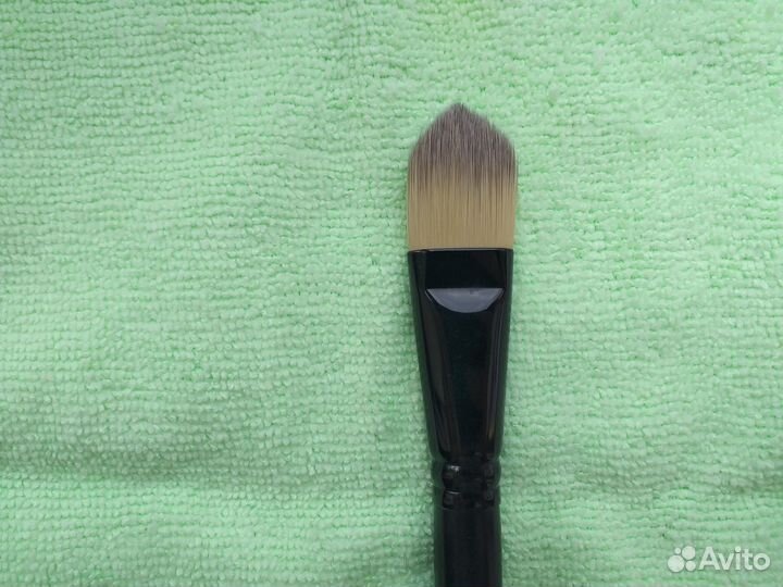 Кисти для макияжа