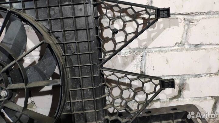 Вентилятор радиатора от Skoda Roomster 2006