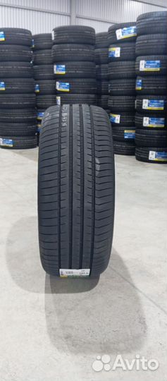 Kapsen Papide K3000 285/45 R20 112W