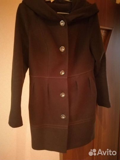 Осенние пальтишко размер 46-48