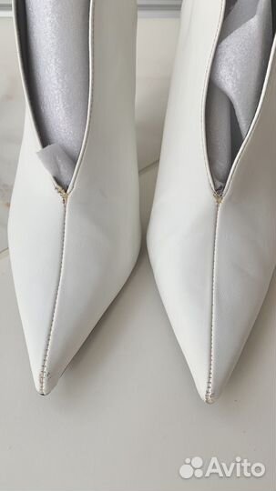 Белые ботильоны ботинки лодочки Zara 39