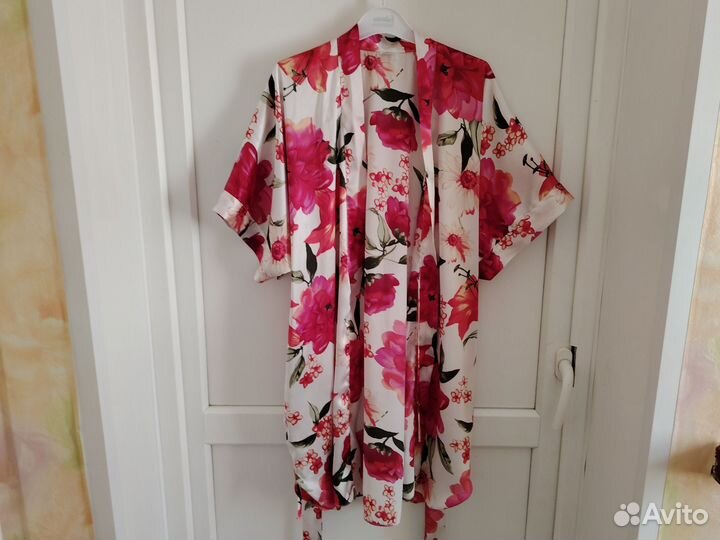 Халат женский