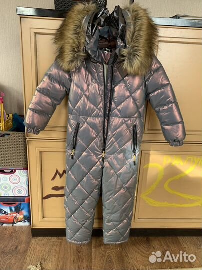 Шикарный комбинезон зимний с мехом
