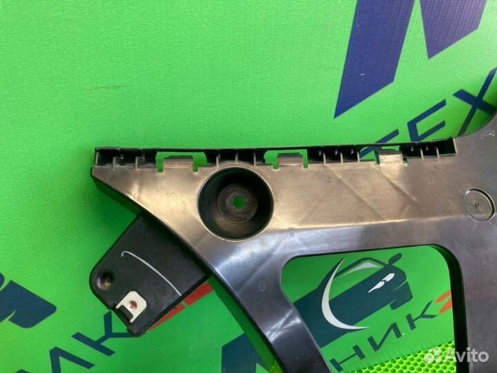 Кронштейн бампера задний левый Bmw X5 E70 N57D30A