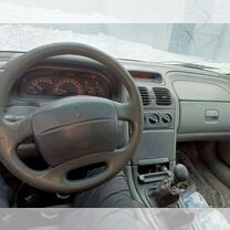 Renault Laguna 1.6 MT, 1998, 222 222 км, с пробегом, цена 75 000 руб.