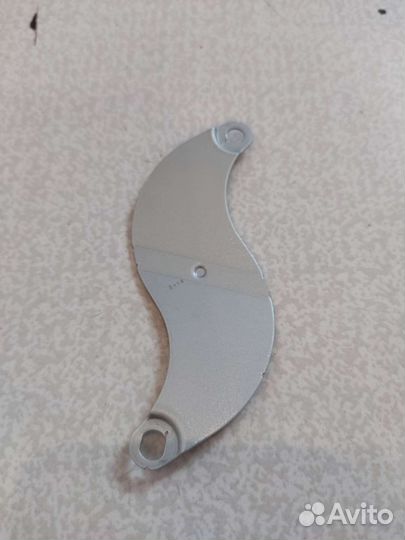 Пластина прижимная PS4 PRO