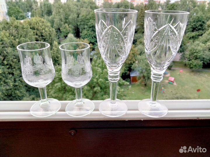 Рюмки на ножке цветное стекло СССР. Хрусталь СССР