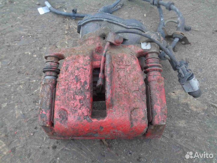 Суппорт задний левый Audi A6 C7