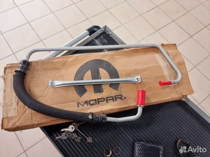 Шланг гура jeep 05019708ad