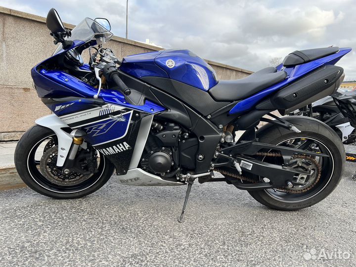 Yamaha YZF-R1, 2013
