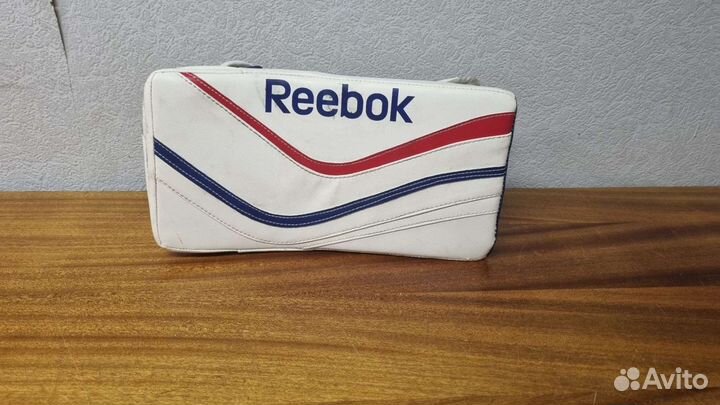 Вратарский блокер Reebok XLT28