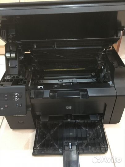 Продам мфу HP LaserJet Pro M1132