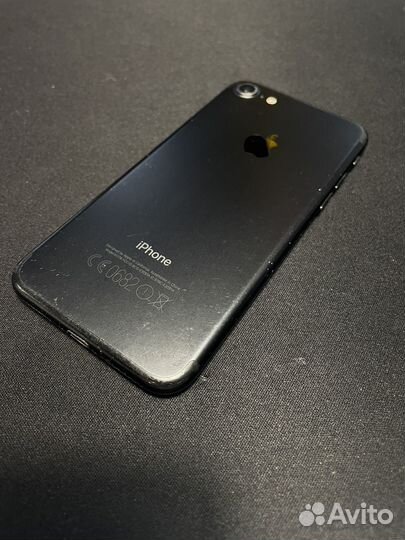 iPhone 7, 32 ГБ