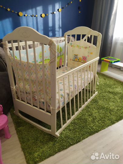 Детская кроватка