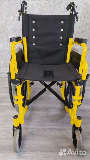 Детская инвалидная кресло-коляска H-714N