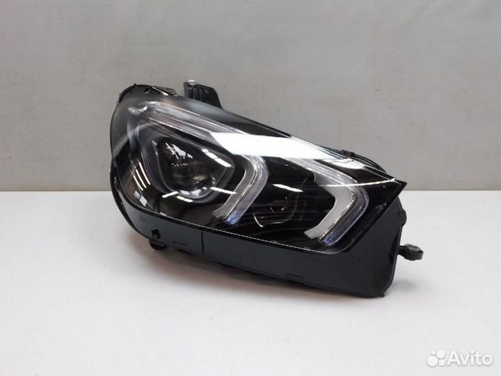 Фара правая Mercedes-Benz GLE