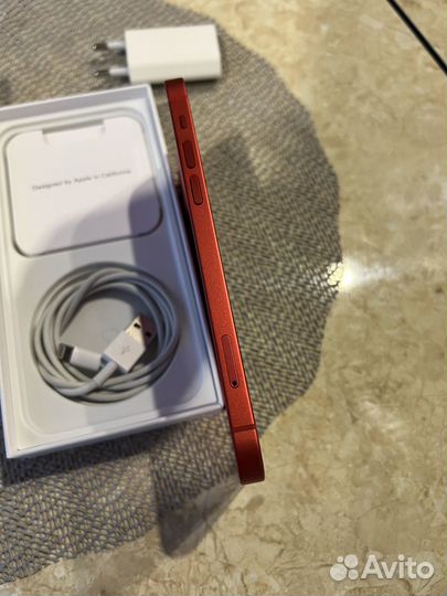 iPhone 12, 64 ГБ