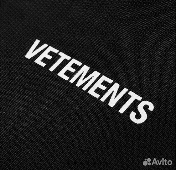 Vetements patch logo hoodie