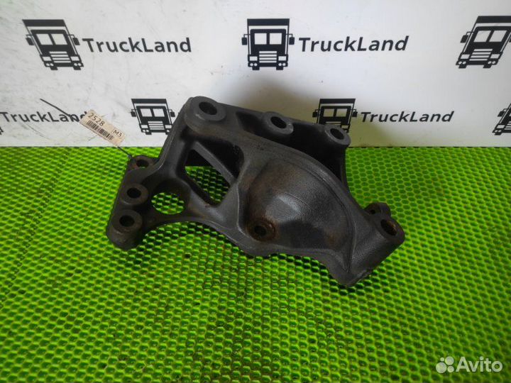 Кронштейн рулевого редуктора Man Tgx