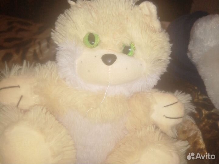 Плюшевый медведь