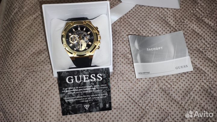 Наручные часы guess