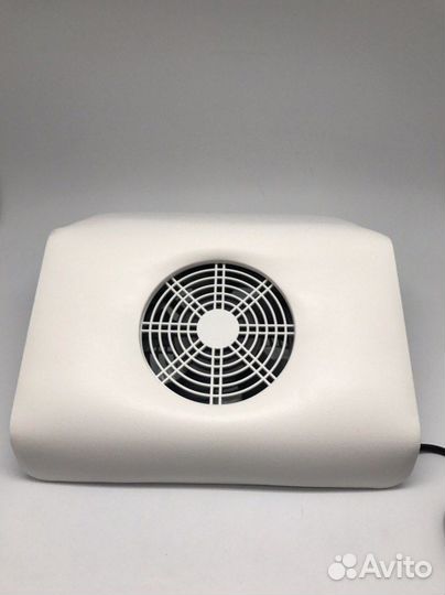 Маникюрный пылесос