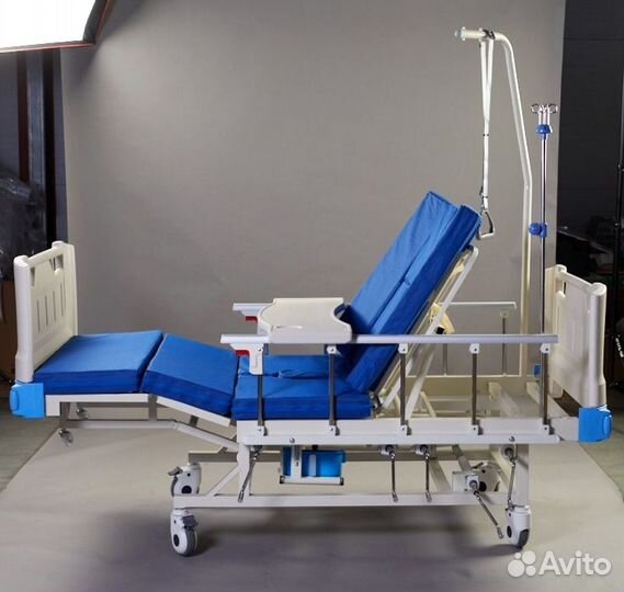 Медицинская кровать от фабрики