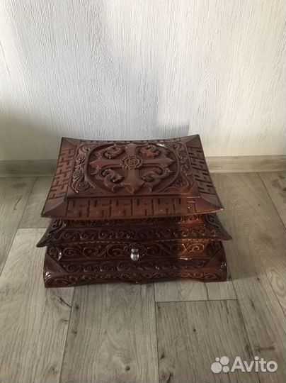 Шкатулка ларец