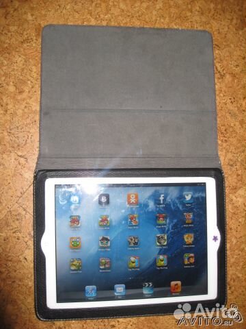 Продается Apple iPad 2 64Gb Wi-Fi + 3G белый