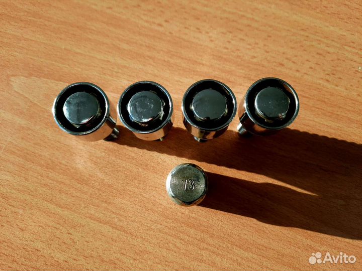 Болты секретки на колеса M12 х 1.5