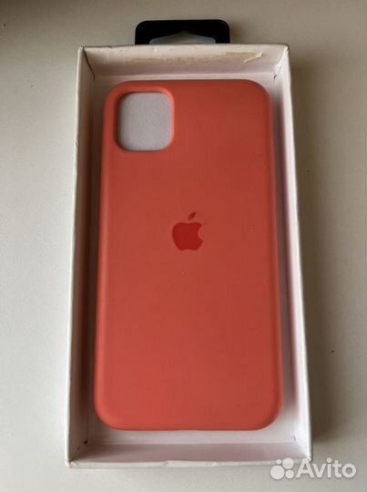 Чехол на iPhone 11 оригинал, силиконовый и декорат