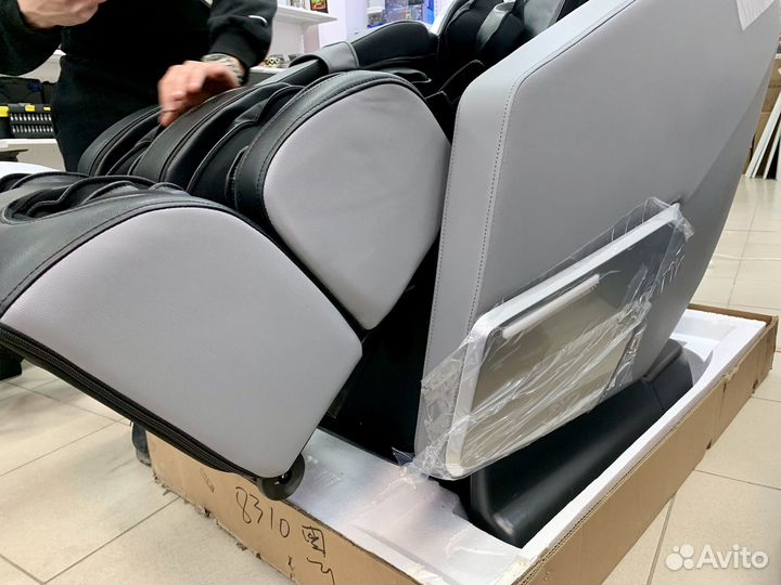 Массажное кресло с sl кареткой