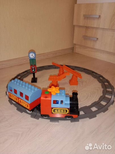 Lego duplo поезд