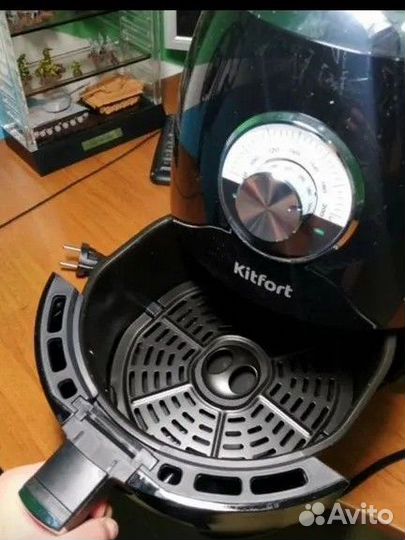 Аэрогриль Kitfort кт-2213-2 черный